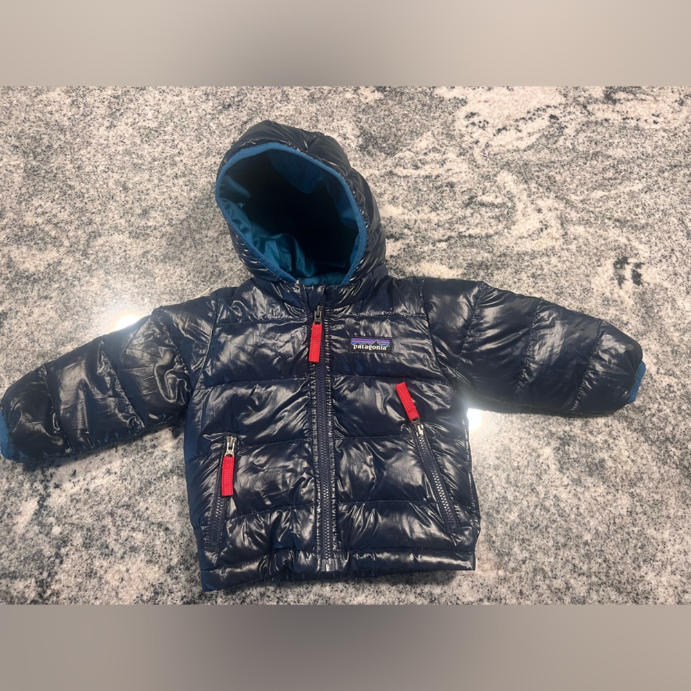 Patagonia Patagonia Hi-Loft Down Sweater Hoodie 3-6 months